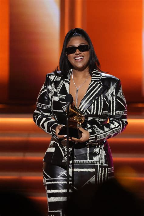 Jazmine Sullivan Wins Two Awards At 2022 Grammys Rated Randb