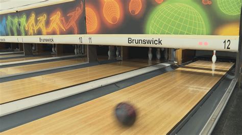 Sabattus Couple Spare Long Time Lewiston Based Bowling Alley Wgme