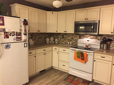 We offer a variety of popular kitchen cabinet styles at a fraction of the price. Lowes Caspian Cabinets | Off White Kitchen Cabinets ...