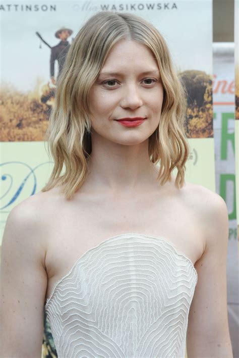 Welcome to the mia wasikowska fan! MIA WASIKOWSKA at Damsel Premiere in Los Angeles 06/13/2018 - HawtCelebs