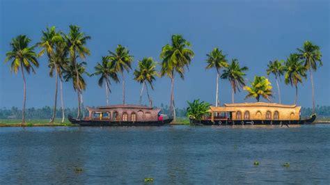 Kerala Backwaters 24 Hours On An Alleppey Houseboat The Planet D