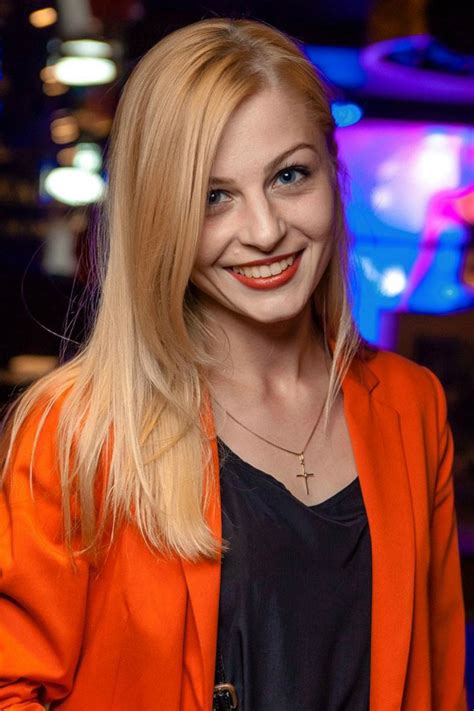 ksenia  pics profiles  beautiful ukrainian women