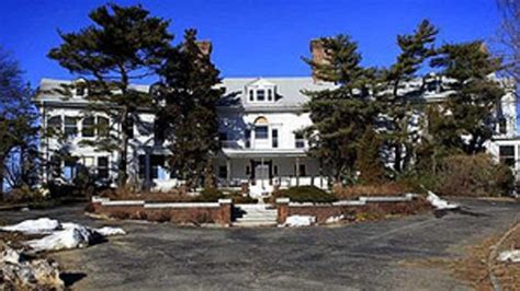 Great Gatsby Mansion To Be Demolished