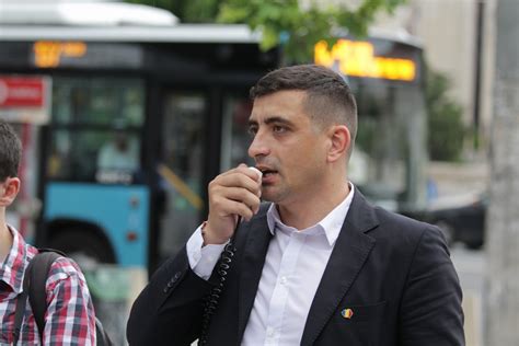 Watch the latest video from george simion (@georgesimion25). George Simion(AUR): Este timpul să scăpăm de marionetele Moscovei și alte altor state - FLUX60.RO