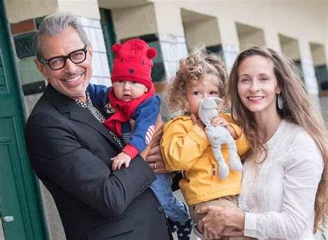 Jeff Goldblum Keeps Extrapolating Regarding His Age As A Dad