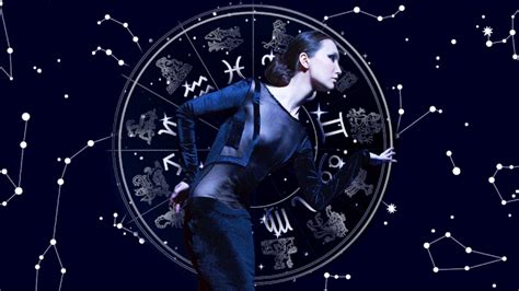 Your Zodiac Sign Will Get Affected By A Full Moon And A Lunar Eclipse This Week Starbiz Com