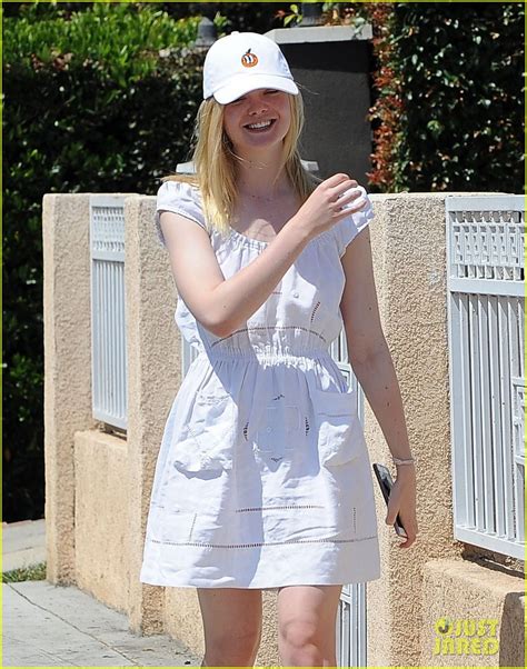 Elle Fanning Reveals She S Focusing On Work Instead Of Going College Photo 3745740 Elle