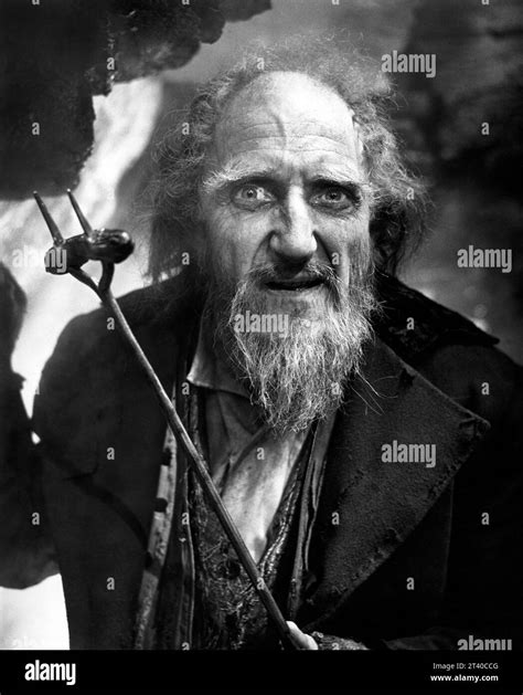Ron Moody On Set Of The British Musical Film Oliver Columbia