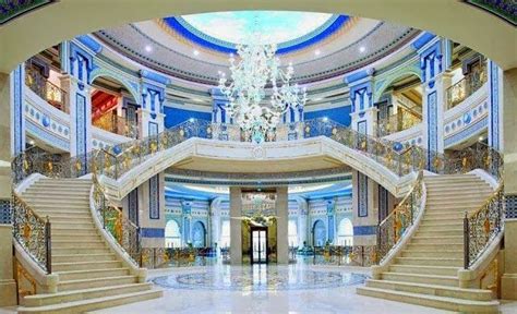 Saudi Arabia Palace Luxury Mansions Interior Luxury Staircase