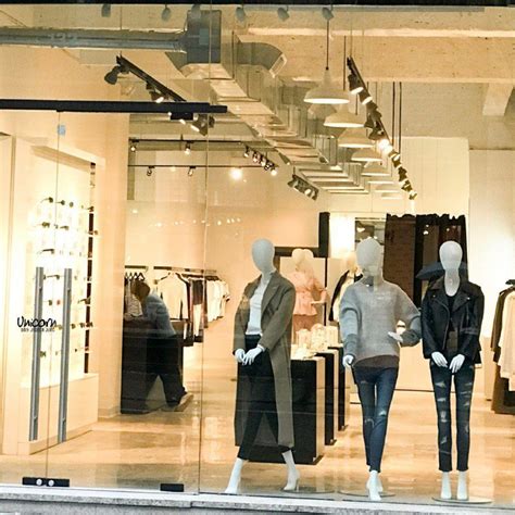 Photos Show What Jessica S Blancandeclare Shop In New York Looks Like Koreaboo