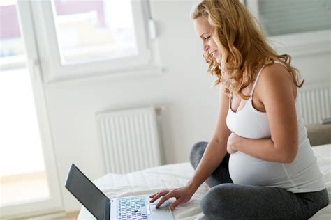 The Top 10 Pregnancy Blogs For Expectant Moms