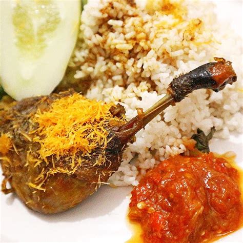 Maybe you would like to learn more about one of these? 7 Tempat Wisata Kuliner Di Surabaya Yang Wajib Untuk Di ...