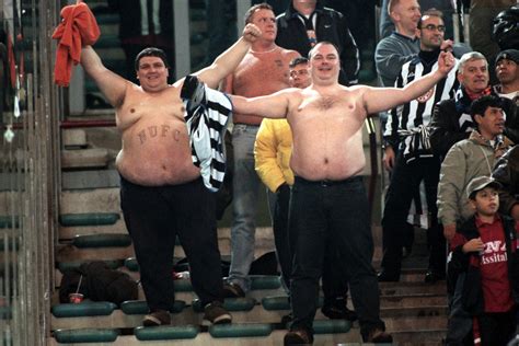 Newcastle United Fans 1905 2000 Flashbak