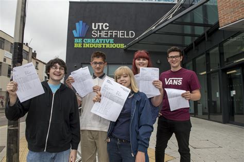 Utc Sheffield Students Celebrate Being Yorkshires First Utc Graduates