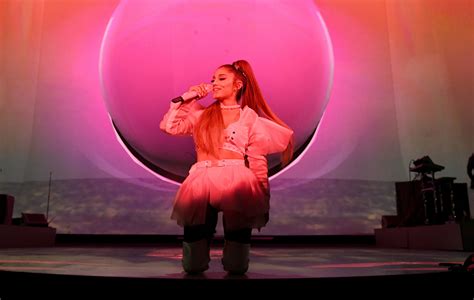 Ariana Grande Is Releasing A New Album This Month