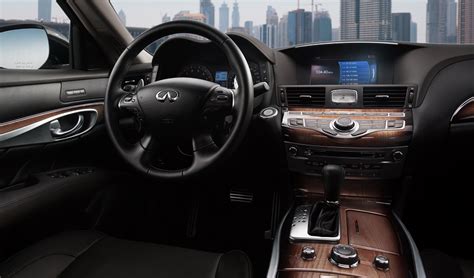 New Infiniti Q70 2016 37l Excellence Photos Prices And Specs In Uae