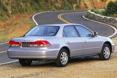 Hello owners, i'm searching high and low for a 2002 rr, but getting impatient. 1997-2001 Toyota Camry vs. 1998-2002 Honda Accord: Which ...