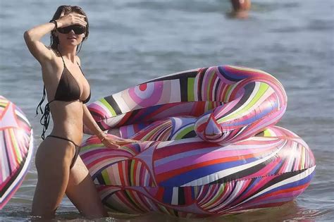 Heidi Klums Look Alike Daughter Leni Hits The Beach In A Teeny Tiny