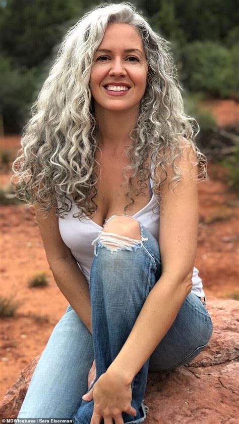 Woman Feels Sexier Than Ever After Deciding To Embrace Her Silver Hair Grey Hair Styles For