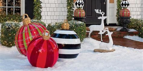 Looking for some homemade christmas ornaments? Best Large Outdoor Christmas Ornaments - Giant Holiday Ornament Decorations