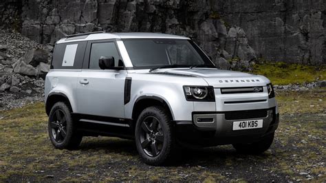 2021 Land Rover Defender Buyers Guide Reviews Specs Comparisons