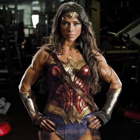 Pin By Fantasy Art And Beauty On Wonder Woman Cosplay Wonder Woman Cosplay Wonder Woman