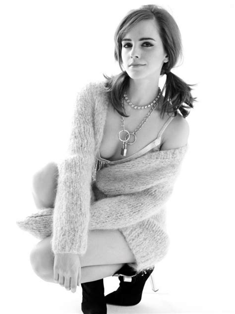 Emma Watson Took Off Her Top And Shamelessly Showed Her Small Naked