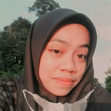 Putri Icha Apriyanti Universitas Negeri Semarang Putussibau Utara