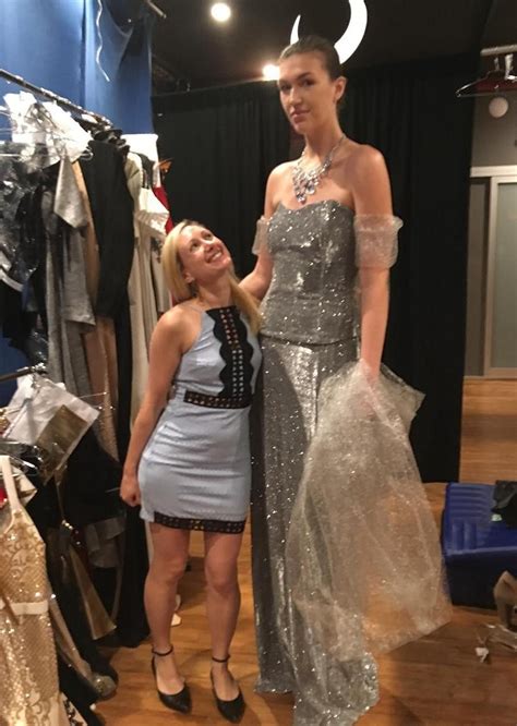 6ft6 198cm cheyenne in wtm and 5ft zara by zaratustraelsabio tall women tall girl fashion