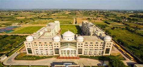 Kr Mangalam University Gurgaon 2022 23 Admission Fees