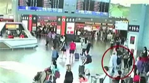 Video Showing Apparent Poisoning Of Kim Jong Uns Half Brother Surfaces