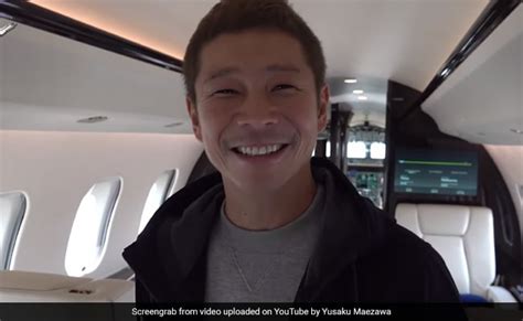 Japanese Billionaire Looking For Girlfriend To Fly Around Moon With Him