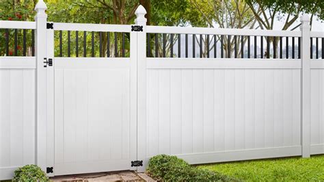A View Of The 6 Ft X 8 Ft Woodbridge Baluster Top Privacy Fence Panel