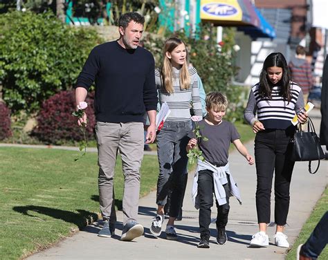 The gorgeous actress, activist and mom of three is doing her part to change the. Jennifer Garner Wears Ballet Flats at Church With Ben ...