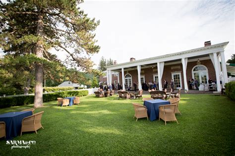 We offer the perfect location for wedding, corporate events, business meetings, parties and special events. Wedding DJ Venue Spotlight: Highlands Country Club