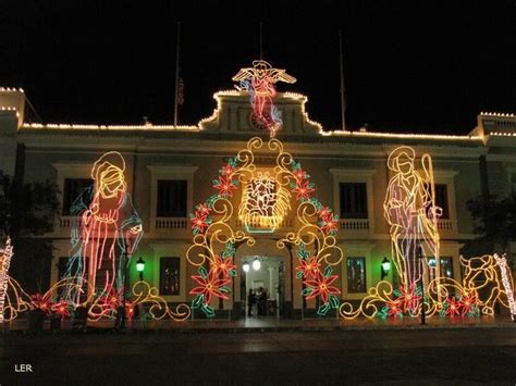 This phrase also have the variation o te peinas o te haces papelillos. Christmas in Puerto Rico | Christmas in america, Puerto rico