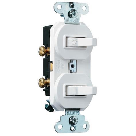 Legrand 15 Amp Single Pole3 Way Combination Light Switch White In The