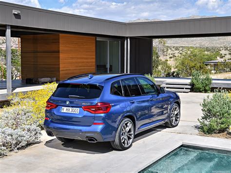 Build and price a luxury sedan, suv, convertible, and more with bmw's car customizer. BMW X3 M40i (2018) - picture 55 of 156