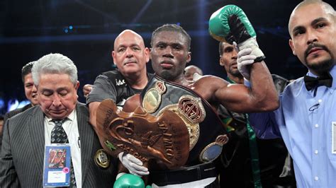 Donaire vs Vetyeka results: Nicholas Walters smashes Vic Darchinyan in