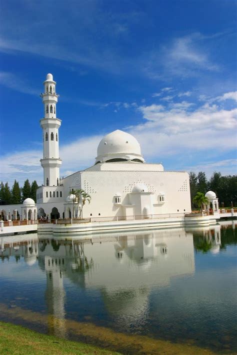Tengku Tengah Zaharah Mosque Editorial Stock Image Image Of