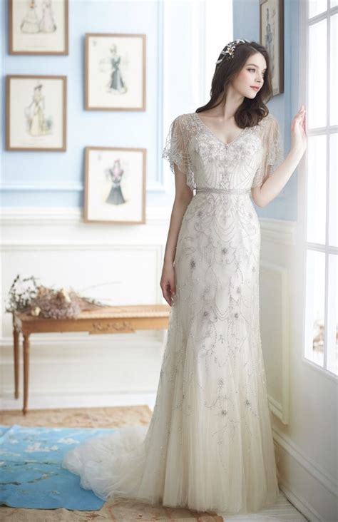 20 Modern Wedding Dresses With A Touch Of Glam Weddingdress Vintage