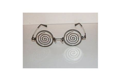 Details More Than 73 Anime Swirly Glasses Latest In Cdgdbentre