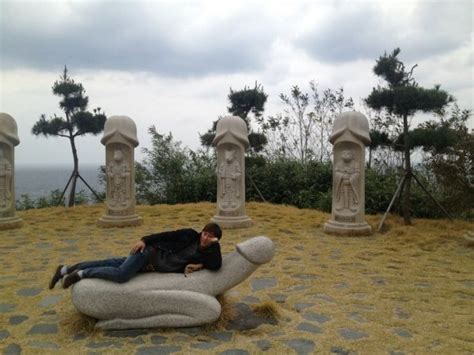 People Acting Weird (38 pics)