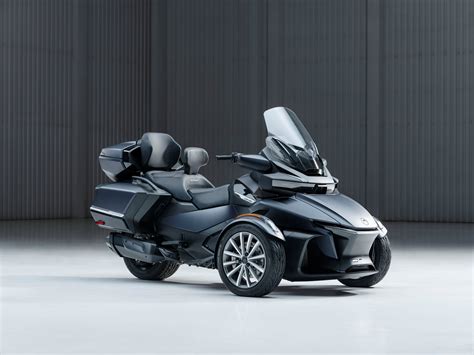 2022 Can Am Spyder Rt 3 Wheel Touring Motorcycle Model Can Am On Road