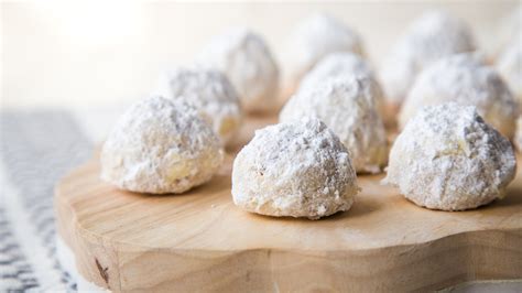 discovernet classic snowball cookies recipe