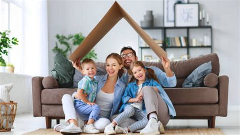 Pas de la casa tiene para conocer muchas atractivos por su fascinante pasado, su emocionante presente y su futuro intrigante hay tantas cosas que hacer, que es posible que desee quedarse una semana más y experimentarlas todas. La felicidad en familia: cómo construirla en 12 pasos ...