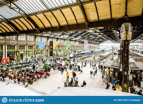 Hall Of The Paris Gare De Lyon Train Station Editorial Image Image Of