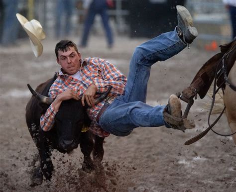 Rodeo Cowboys Woodstock Rodeo Brandon Hennings At The Wood Flickr