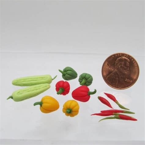 Dollhouse Miniature Food Peppers Red Green Yellow Chilies Or Hot