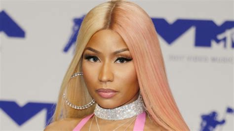 Nicki Minaj Becomes The First Woman With 100 Entries On Billboard Hot 100 Chart 106 9 Wdml